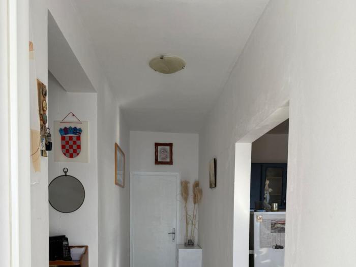 Apartmani Cihorich - Two Bedroom Apartment with Pool