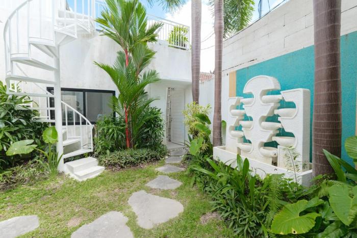 4BR Private Villa in Quiet Berawa near Equestrian