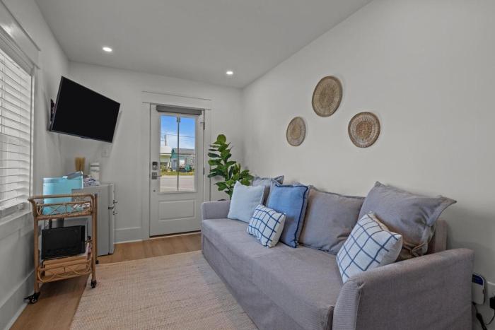 Beach Cottages #1 apts