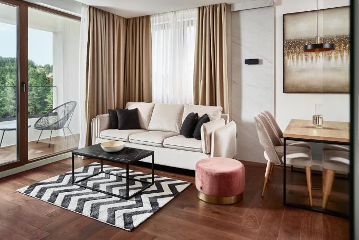 21st Century Zlatibor Residence - SkyView Private Apartment with Garage