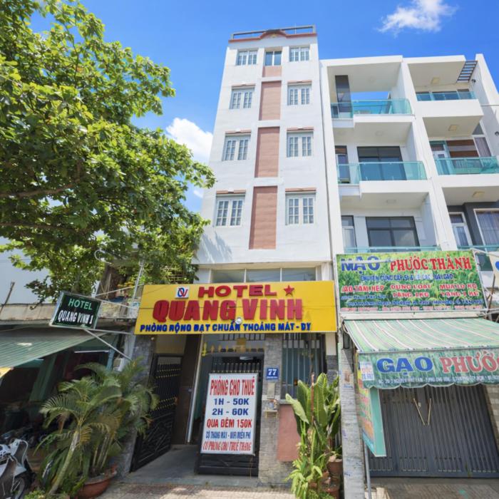 Quang Vinh Hotel