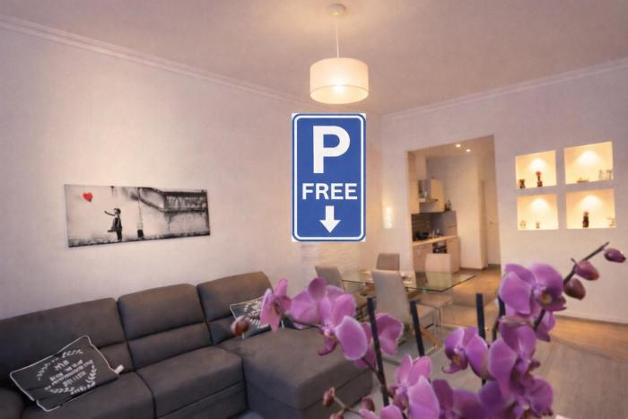 Andreas Exclusive Apt - Free Parking Included!