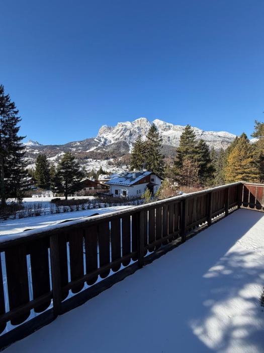 Casa panoramica con terrazza vista Tofane