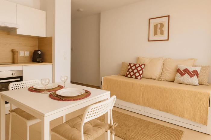 Charming 23 m studio near the sea