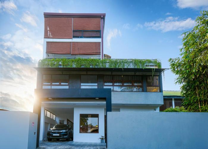 Blue Breeze Tangalle