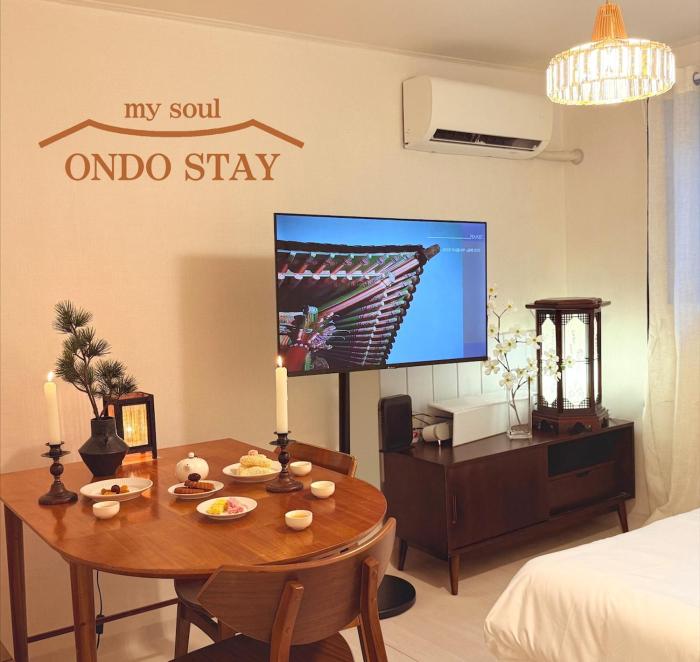 ONDO STAY, 2 bedrooms with 2 double beds, local sensibility ,Namseong Station, Gangnam, Myeongdong
