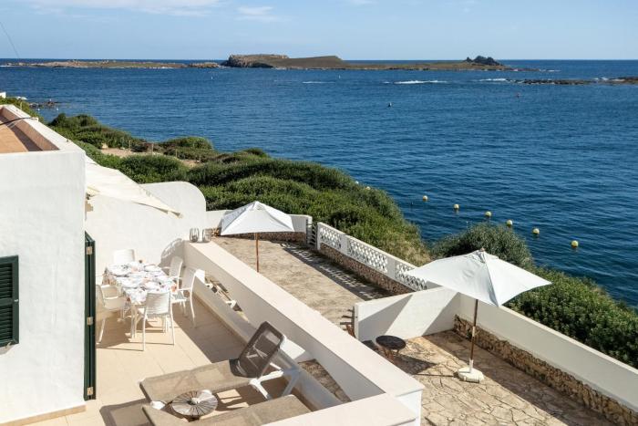 CASA ROSA y MINI STUDIO by Book Menorca Villas