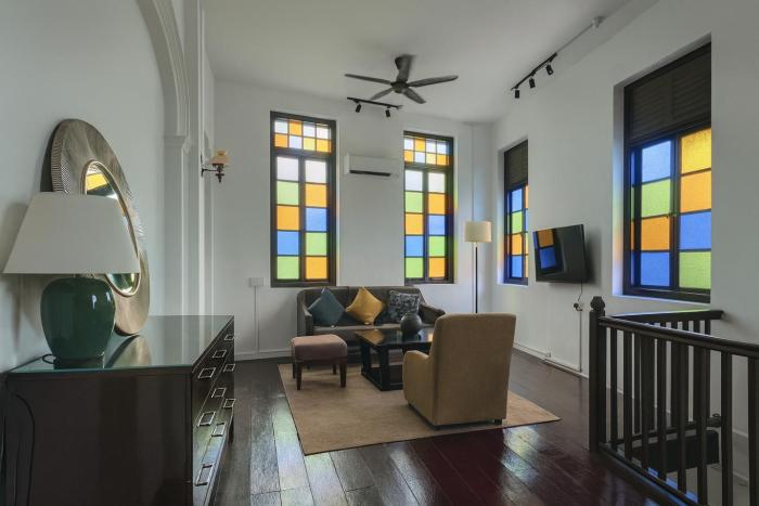 Loft BC 144 - Colonial Loft Charm