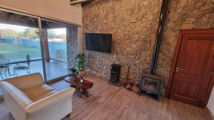 Hermosa casa en barrio privado