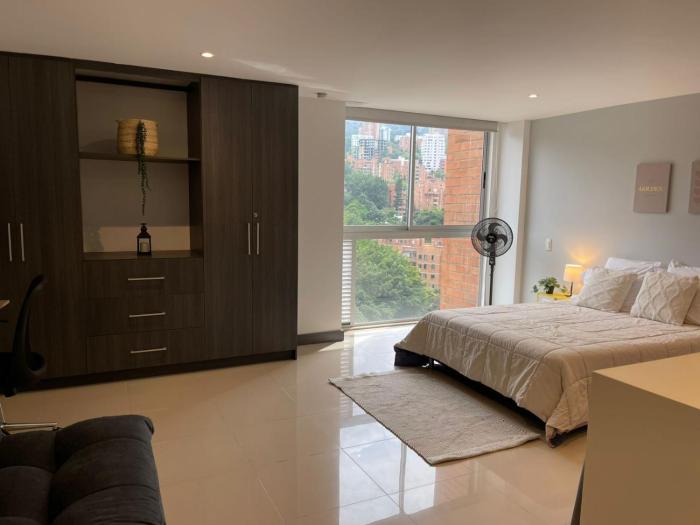 Poblado Vista La Frontera Free Parking 24hr Recrpción