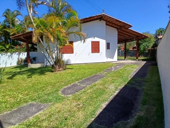 Casa 4 quartos, 3 wc, a 380mt Praia Ingleses