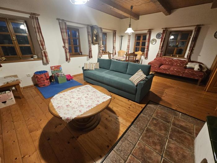 U lyžařského vleku - 1x parkování v garáži zdarma