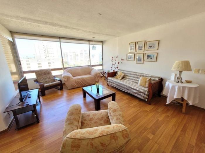 Gran departamento cerca de la playa