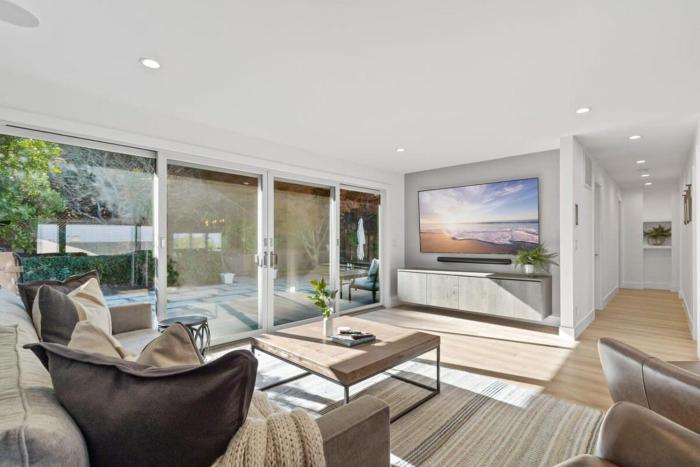 Marbella Lane - 3BR w sweeping views of Bay Area