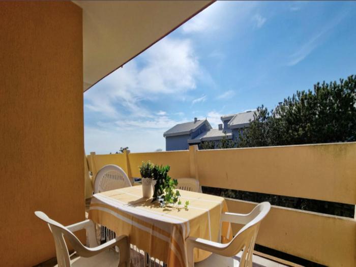 Lovely seaview flat-Beahost