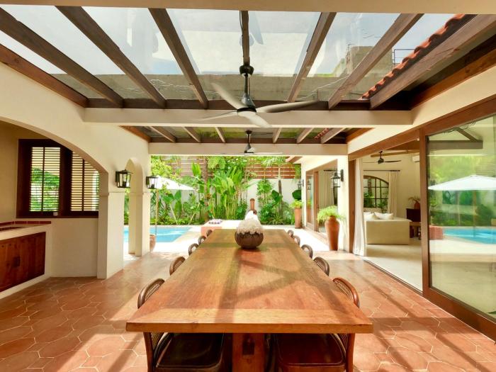 Casa Mañana Villa Legian, Kuta