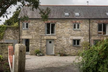Hockings Green and Pascoe Pippins at Trethawle Barns