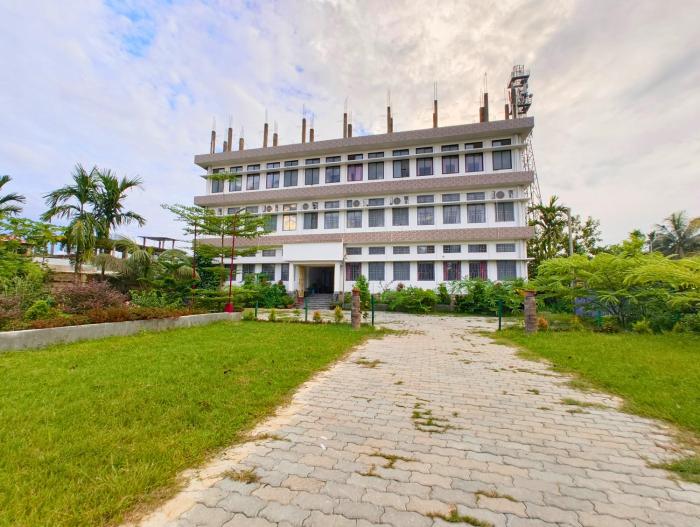 Taj Heritage Hotel and Restaurant - Premium & Budget Rooms