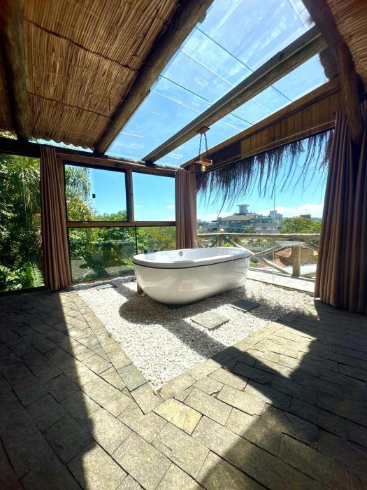 300mts da Praia de Jurerê | Muito Conforto - Pousada Asa Delta Jurerê