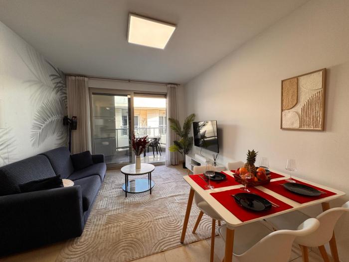 Valencia Beach Vibe - Oceanfront escape