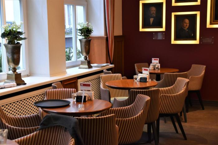 Hotel Global Transit Stay Near IGI Airport