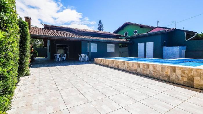 Piscina, Churrasq., Acessível, 3 dorm Climatizados