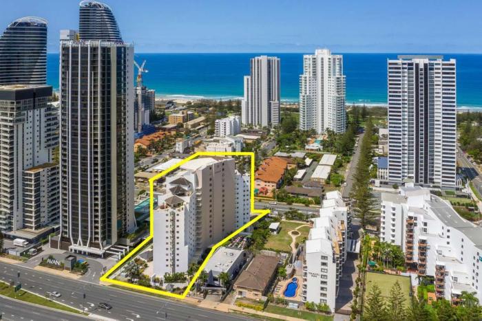 Broadbeach Views and Convenience, 610