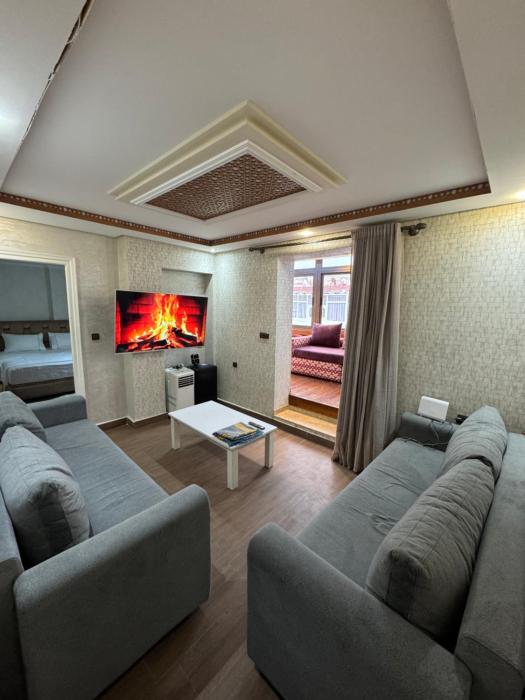 Meêgaziin appart boulvard 2min from marina port