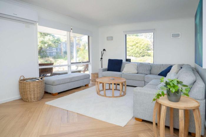 Fourseagulls - Private Beach Home - Pet Friendly - No Linen Included
