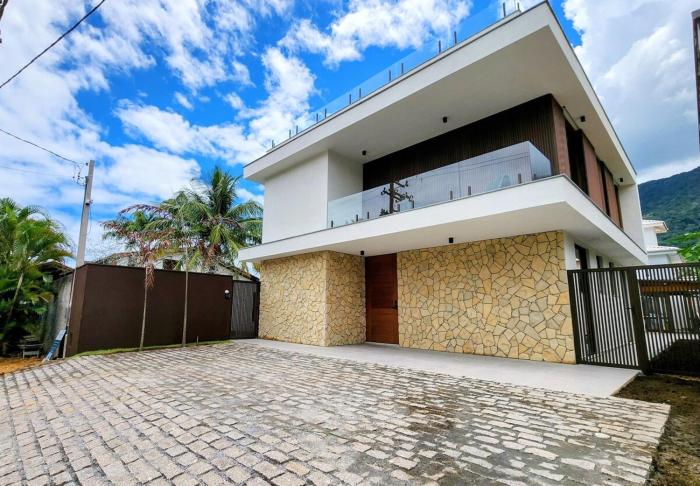 Vilaguaeca Alto Padrão 6 suites SPA