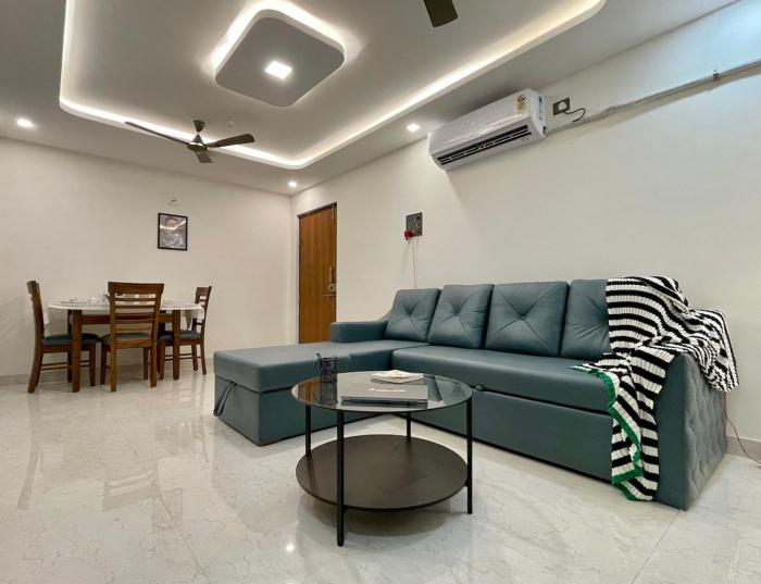 Wood Green 2 BHK Powai Views