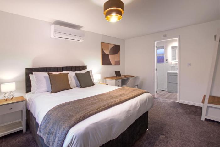 Designed for Long Stays I Contractor Ready