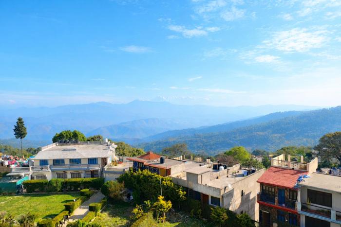 Boutique Tribhuwan Hill View Hotel Free Wifi and Parking Facilities - Best Services - Prime Location- Premium Hotel In Ranikhet