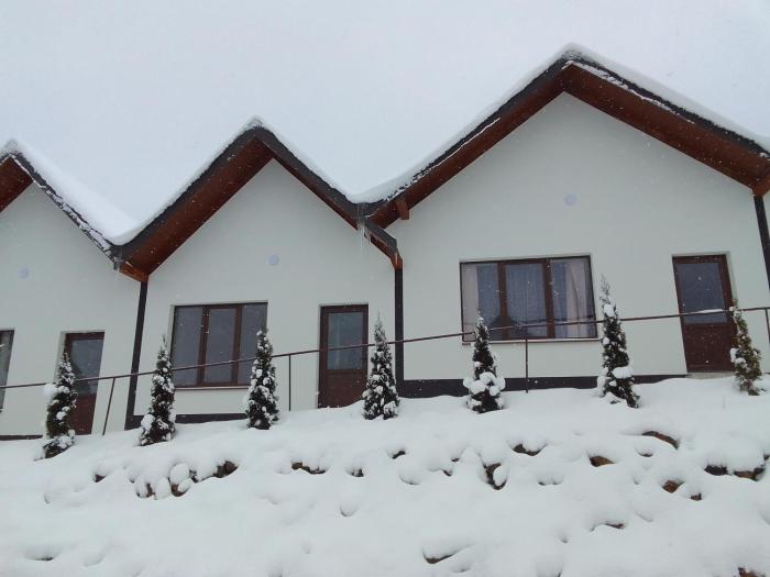 Гірська Вершина