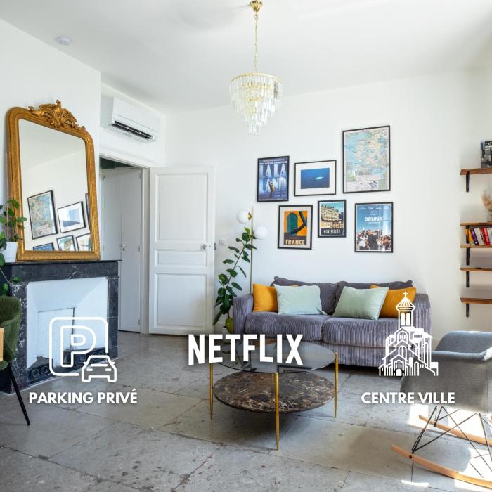 Centre - Parking - 5 min Place Comédie - Tram