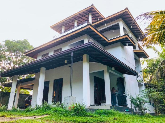 Ruvini Villa