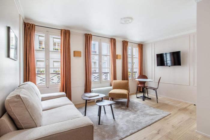 Suite Tour Eiffel 1 Bedroom