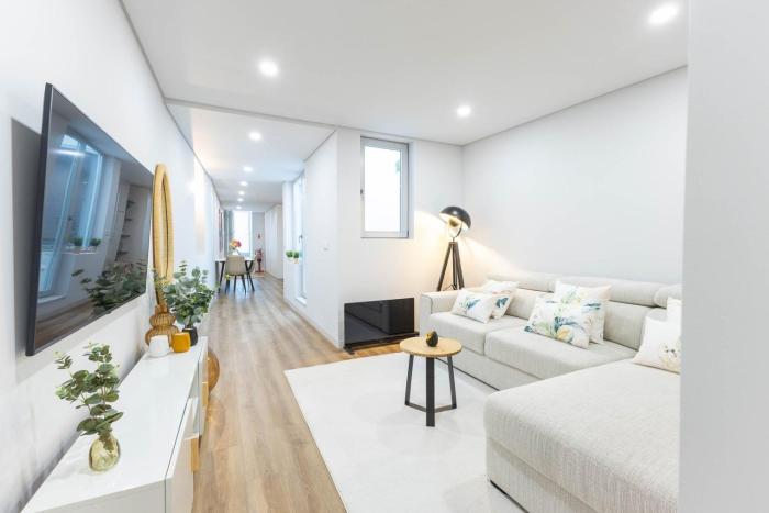 The Floral Central Pearl by Portugal Active