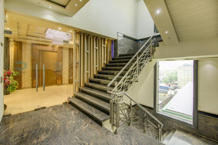 Super Townhouse OAK Hotel C Pearls