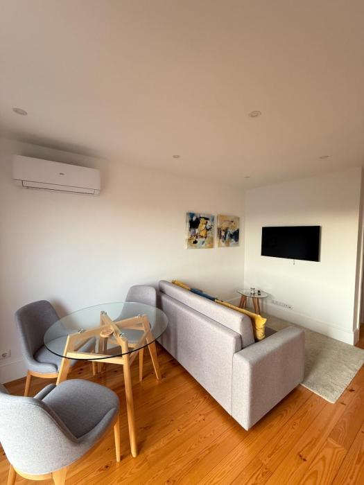 Flores Street Apartment - Porto City Center