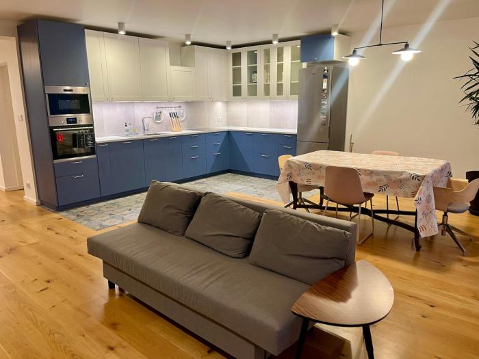 DM Sunny Apartment - Krakow with free parking