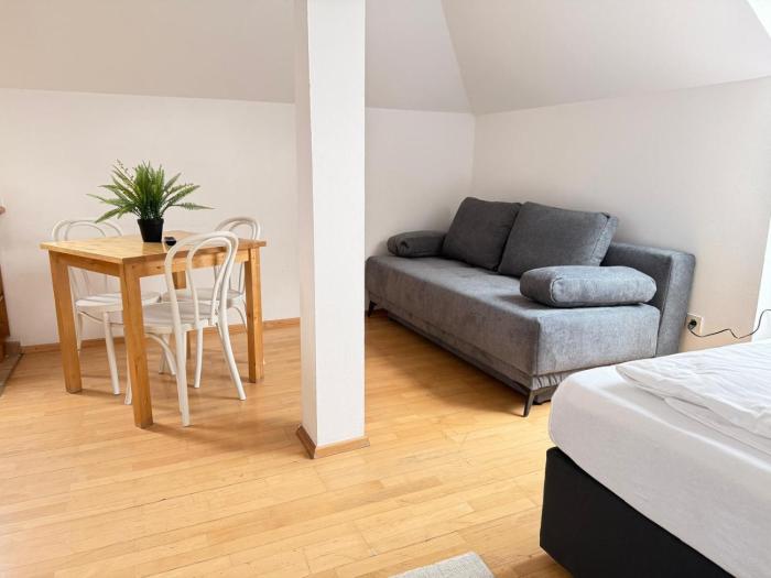 Hirschenhof Apartments