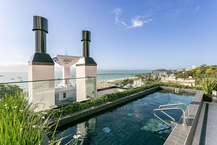 Piscina Rooftop | Smart TV 55" #CAJU03