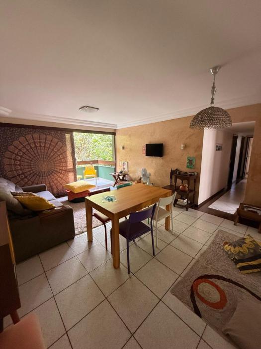 Apartamento Compartilhado Gatos de Rodas