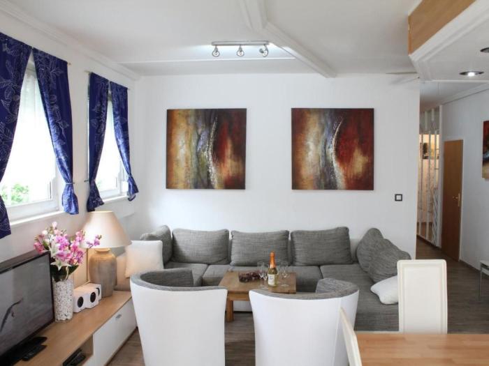 Apartment Vulkaneifel by Interhome
