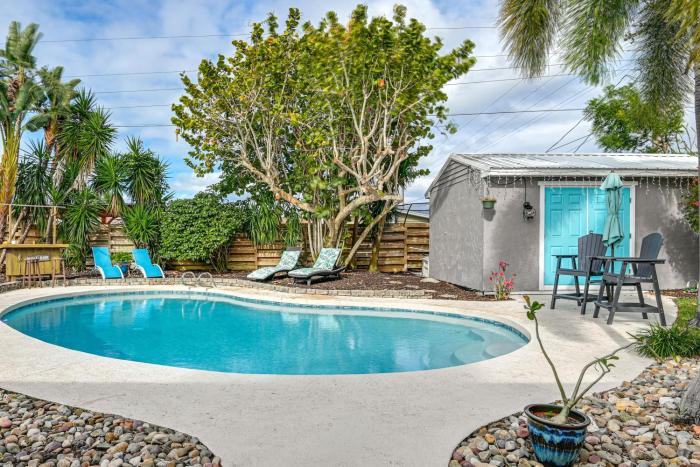 half Mi to River! Poolside Escape on Merritt Island