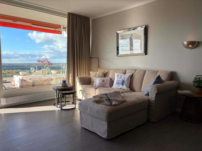 Best View - strandnahe Ferienwohnung mit atemberaubenden Blick von Lübeck bis zur Ostsee