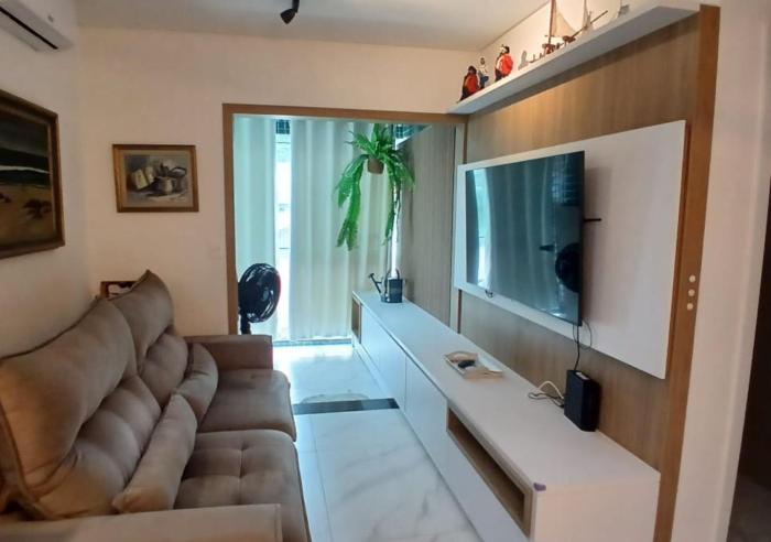 C153 Moderno apartamento de dois quartos em Canasvieiras a só 280m da praia