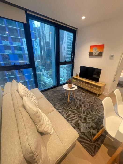 The Urban Nest-2BR city stay