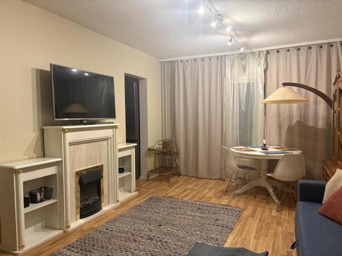 Cozy Apartment nearby Airport